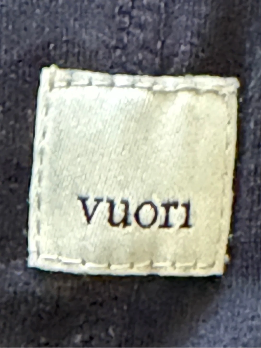Vuori Women Joggers The Rise The Shine Black Medium  26” Inseam Drawstring WW303